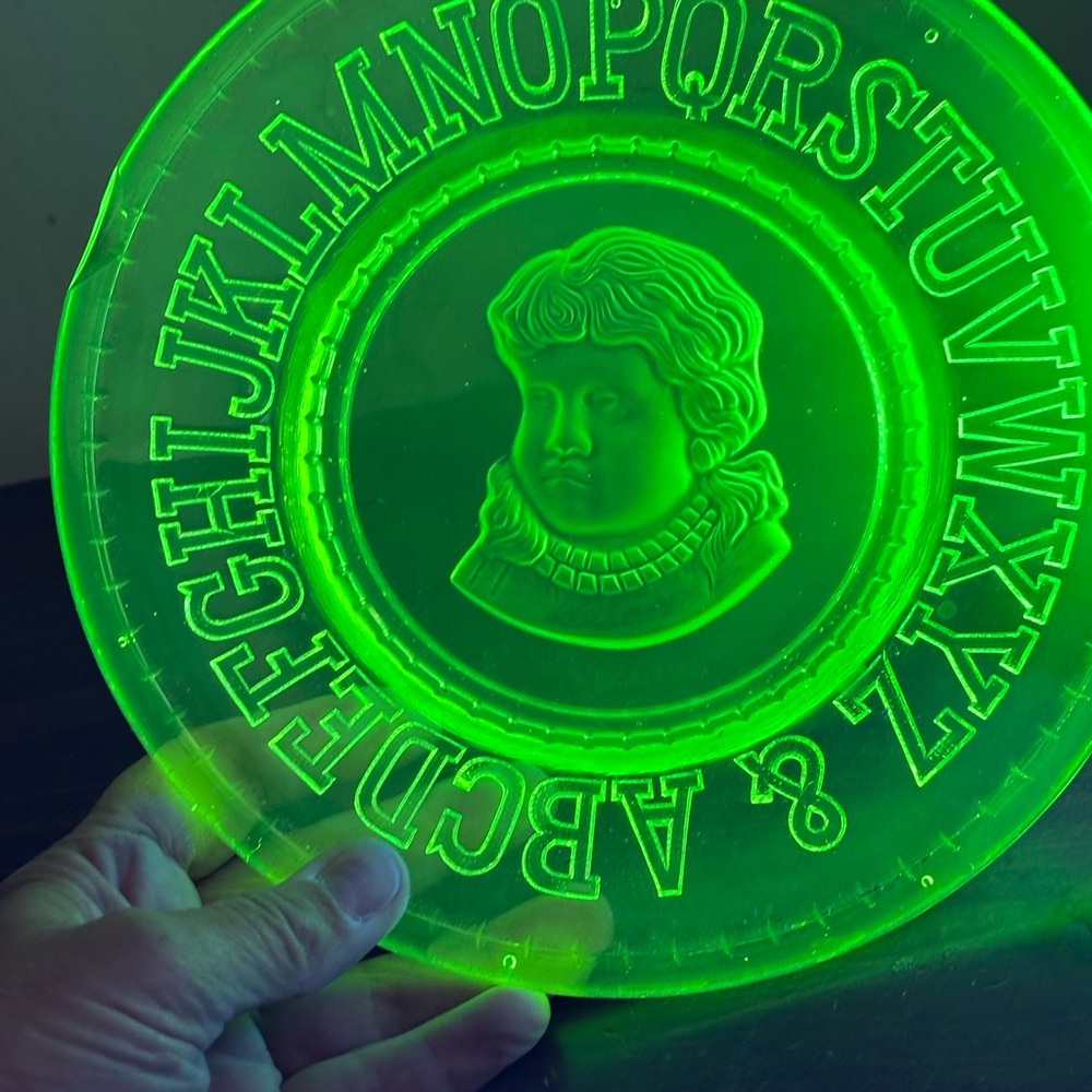 Uranium Green Alphabet Decorative Plate